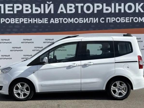 Ford Tourneo Courier I с пробегом 2017 года, цена 999 900 рублей, 267595 км, компактвэн, Автокод Объявления