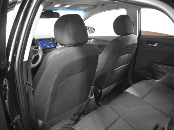 Hyundai Solaris II с пробегом 2019 года, цена 1 098 900 рублей, 146966 км, седан, Автокод Объявления