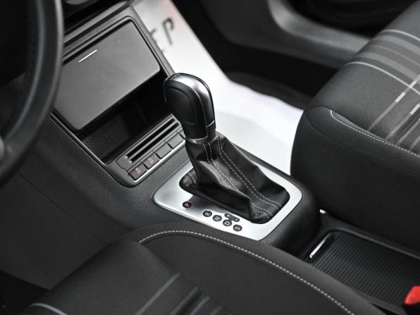 Volkswagen Tiguan I Рестайлинг с пробегом 2016 года, цена 969 000 рублей, 104974 км, внедорожник, Автокод Объявления