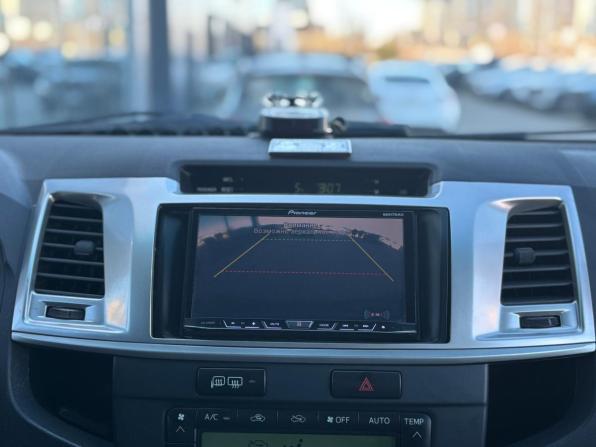 Toyota Hilux VII Рестайлинг с пробегом 2012 года, цена 2 600 000 рублей, 210413 км, пикап, Автокод Объявления