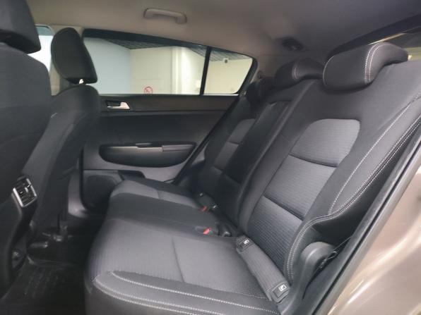 Kia Sportage IV Рестайлинг с пробегом 2019 года, цена 2 095 000 рублей, 113705 км, внедорожник, Автокод Объявления