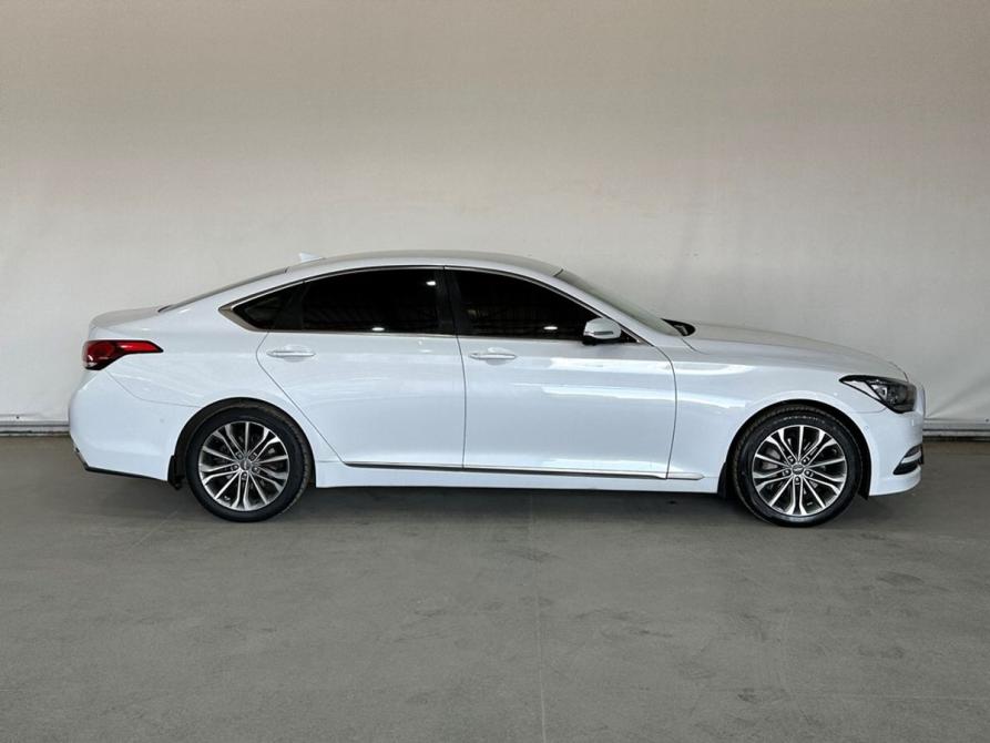 Hyundai Genesis II Москва  - изображение 7