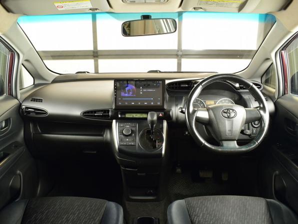 Toyota Wish II с пробегом 2010 года, цена 1 086 999 рублей, 164942 км, минивэн, Автокод Объявления