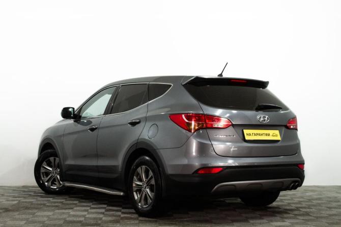 Hyundai Santa Fe III с пробегом 2013 года, цена 1 549 000 рублей, 228000 км, внедорожник, Автокод Объявления