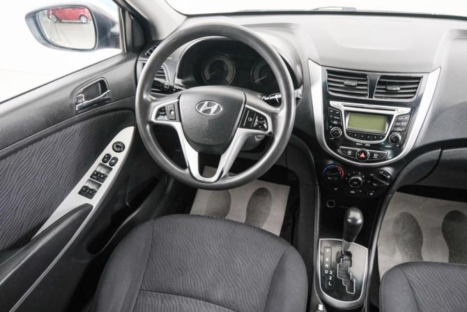 Hyundai Solaris I с пробегом 2012 года, цена 949 000 рублей, 143000 км, седан, Автокод Объявления