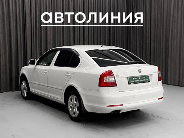 Skoda Octavia II (A5) Рестайлинг с пробегом 2012 года, цена 849 000 рублей, 199000 км, лифтбек, Автокод Объявления