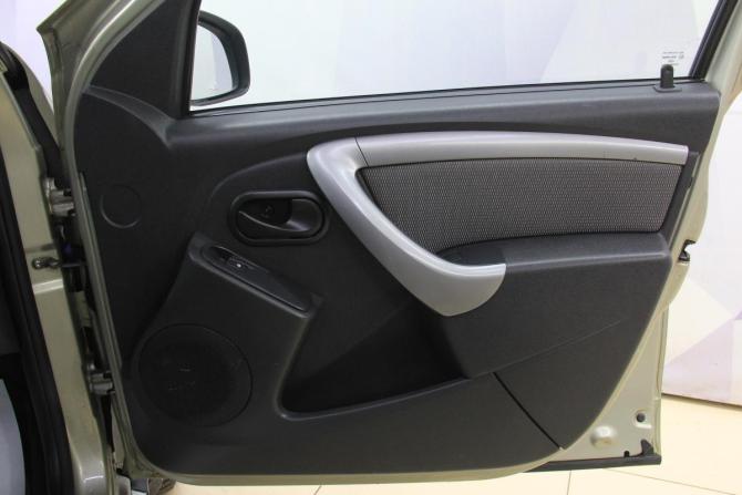 Renault Duster I с пробегом 2012 года, цена 900 000 рублей, 279707 км, внедорожник, Автокод Объявления
