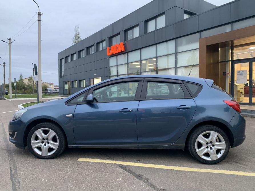 Opel Astra J Рестайлинг Великие Луки  - изображение 8