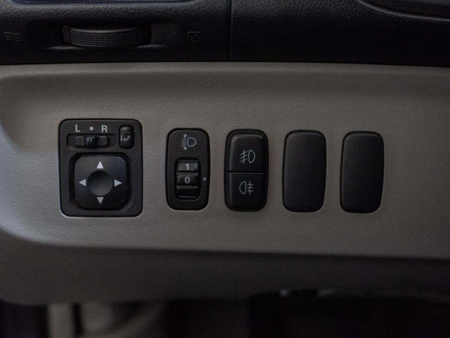 Mitsubishi Grandis I Тюмень  - изображение 13