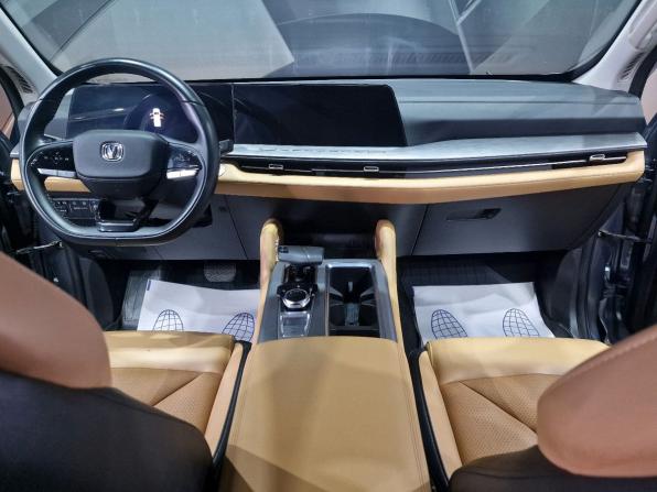 Changan Hunter Plus с пробегом 2023 года, цена 2 550 000 рублей, 15827 км, offers.body_type.unknown, Автокод Объявления