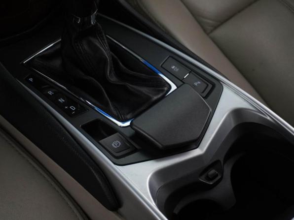 Cadillac SRX II с пробегом 2011 года, цена 1 097 779 рублей, 137868 км, внедорожник, Автокод Объявления