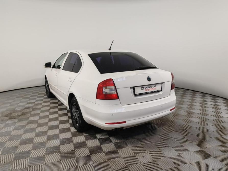 Skoda Octavia II (A5) Рестайлинг Москва  - изображение 7