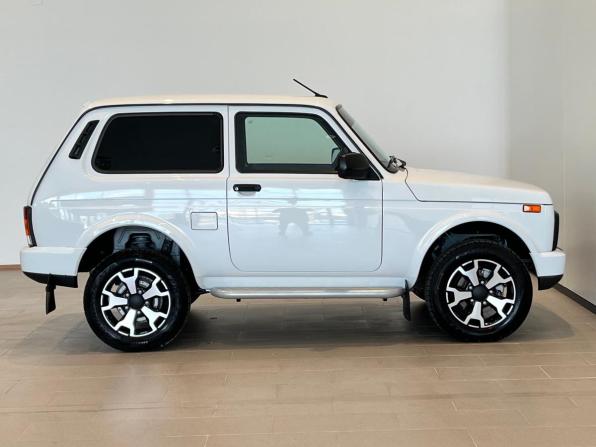 Lada (ВАЗ) Niva Legend с пробегом 2023 года, цена 880 000 рублей, 6332 км, внедорожник, Автокод Объявления