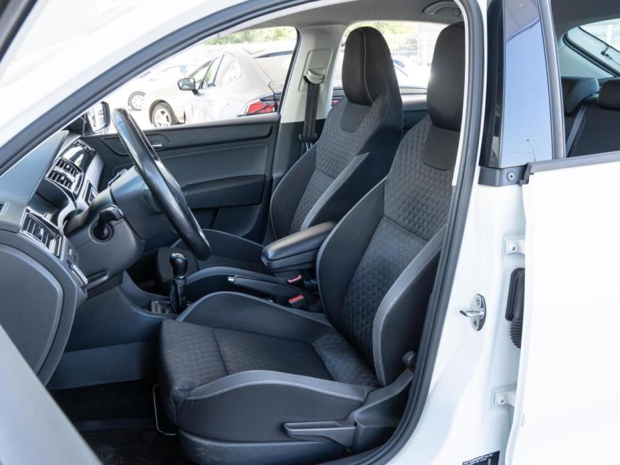 Skoda Rapid I Волгоград  - изображение 10