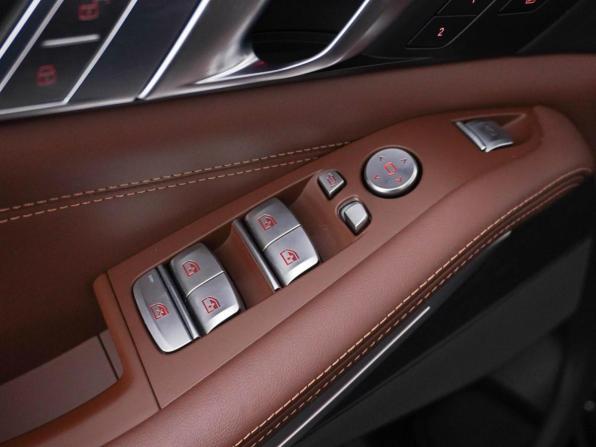 BMW X7 I (G07) с пробегом 2022 года, цена 9 834 434 рубля, 53119 км, внедорожник, Автокод Объявления