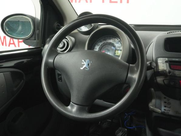 Peugeot 107 I Рестайлинг с пробегом 2009 года, цена 345 000 рублей, 214617 км, хэтчбек, Автокод Объявления