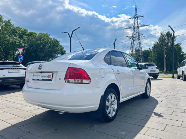 Volkswagen Polo V с пробегом 2012 года, цена 666 500 рублей, 216114 км, седан, Автокод Объявления