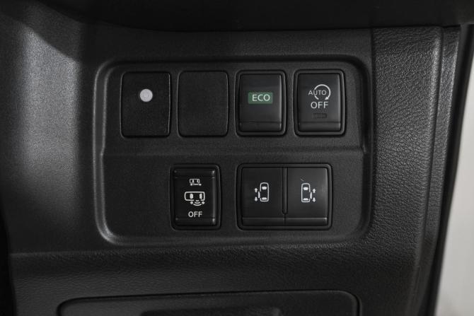 Nissan Serena V (C27) с пробегом 2017 года, цена 1 869 000 рублей, 136000 км, минивэн, Автокод Объявления