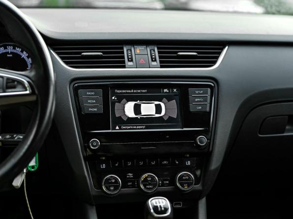 Skoda Octavia III (A7) Рестайлинг с пробегом 2018 года, цена 1 480 000 рублей, 113630 км, лифтбек, Автокод Объявления