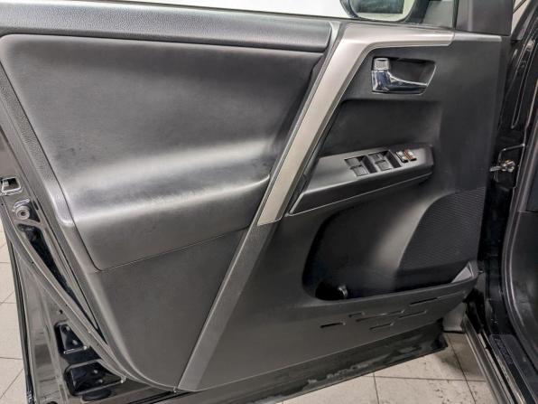 Toyota RAV4 IV (XA40) Рестайлинг с пробегом 2016 года, цена 2 040 000 рублей, 143323 км, внедорожник, Автокод Объявления