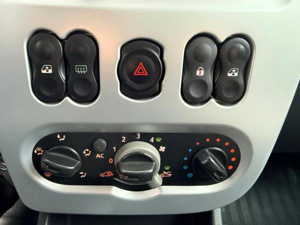 Renault Logan I Рестайлинг с пробегом 2011 года, цена 500 000 рублей, 149415 км, седан, Автокод Объявления