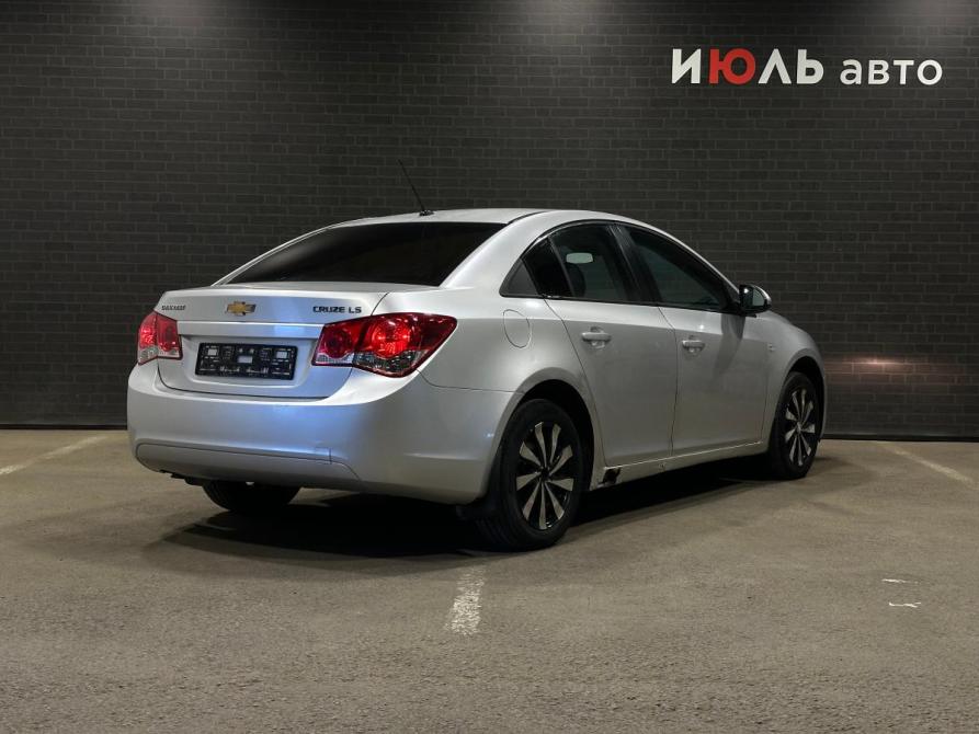 Chevrolet Cruze I Челябинск  - изображение 2