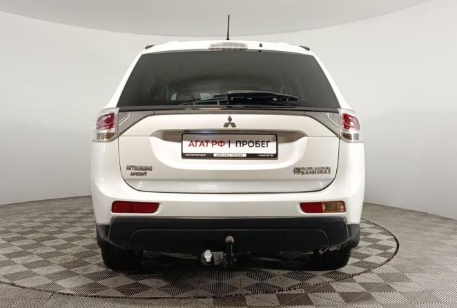 Mitsubishi Outlander III с пробегом 2013 года, цена 1 460 000 рублей, 147474 км, внедорожник, Автокод Объявления
