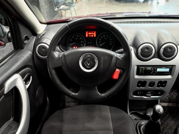 Renault Sandero I с пробегом 2014 года, цена 680 000 рублей, 180051 км, хэтчбек, Автокод Объявления