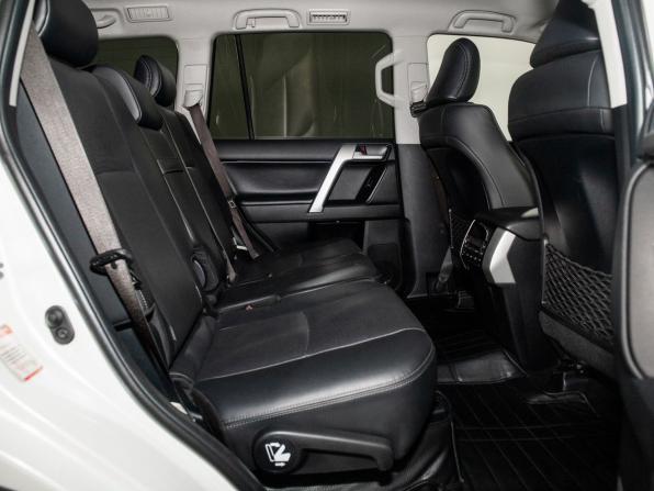 Toyota Land Cruiser Prado 150 Series Рестайлинг 3 с пробегом 2020 года, цена 7 600 000 рублей, 98329 км, внедорожник, Автокод Объявления