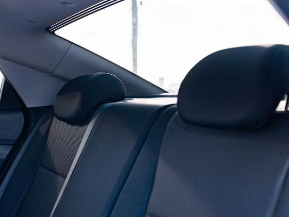 Hyundai Solaris II с пробегом 2017 года, цена 1 220 000 рублей, 121952 км, седан, Автокод Объявления