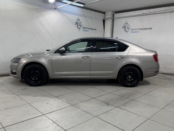 Skoda Octavia III (A7) Рестайлинг с пробегом 2018 года, цена 1 849 800 рублей, 45000 км, лифтбек, Автокод Объявления