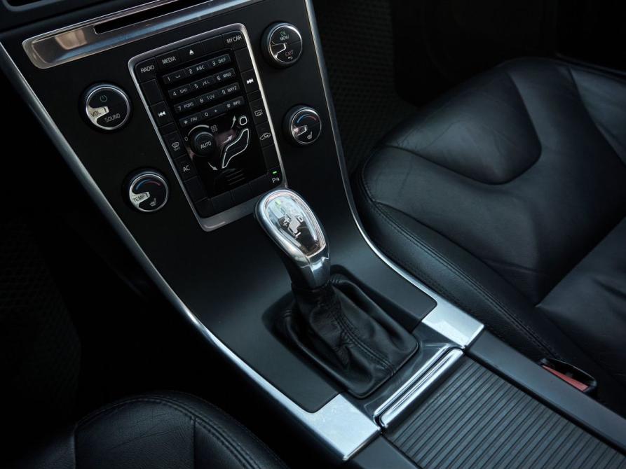 Volvo XC60 I Казань  - изображение 11