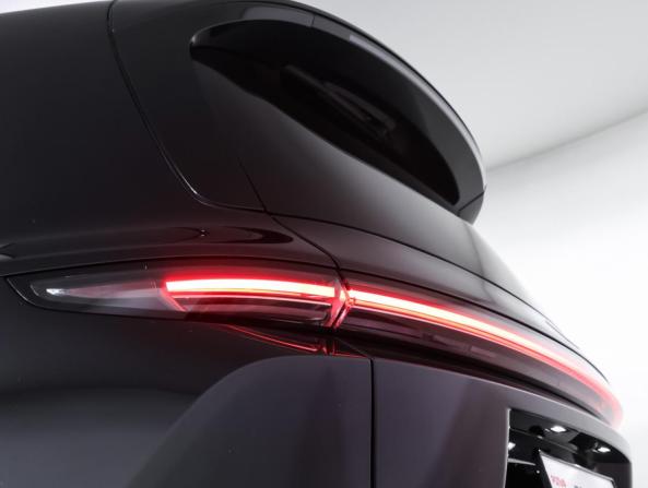 Li Auto (Lixiang) L9 I с пробегом 2023 года, цена 5 850 000 рублей, 56000 км, внедорожник, Автокод Объявления