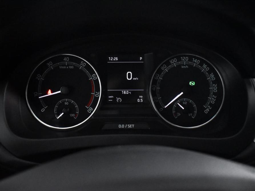 Skoda Rapid I Рестайлинг Санкт-Петербург  - изображение 19