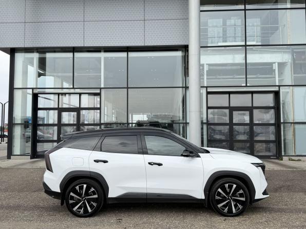 Geely Atlas II с пробегом 2024 года, цена 2 980 000 рублей, 25400 км, внедорожник, Автокод Объявления