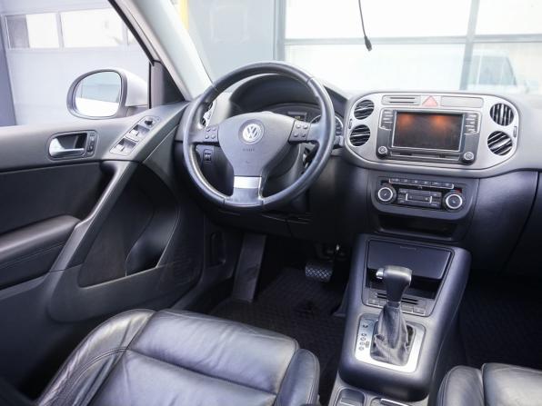 Volkswagen Tiguan I с пробегом 2010 года, цена 920 000 рублей, 196675 км, внедорожник, Автокод Объявления