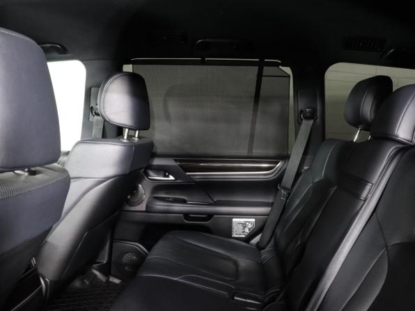 Lexus LX III Рестайлинг 2 с пробегом 2018 года, цена 8 990 000 рублей, 105562 км, внедорожник, Автокод Объявления