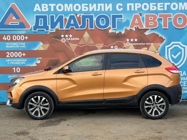 Lada (ВАЗ) XRAY I с пробегом 2019 года, цена 890 000 рублей, 181000 км, хэтчбек, Автокод Объявления