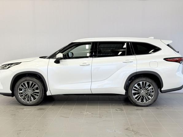 Toyota Highlander IV (XU70) с пробегом 2026 года, цена 5 400 000 рублей, 36 км, внедорожник, Автокод Объявления