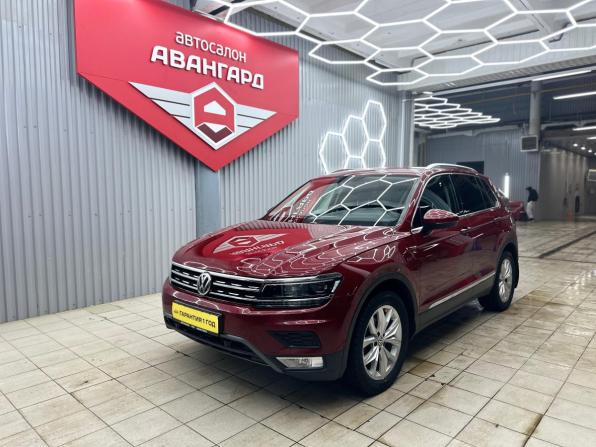 Volkswagen Tiguan II с пробегом 2017 года, цена 2 253 000 рублей, 196666 км, внедорожник, Автокод Объявления