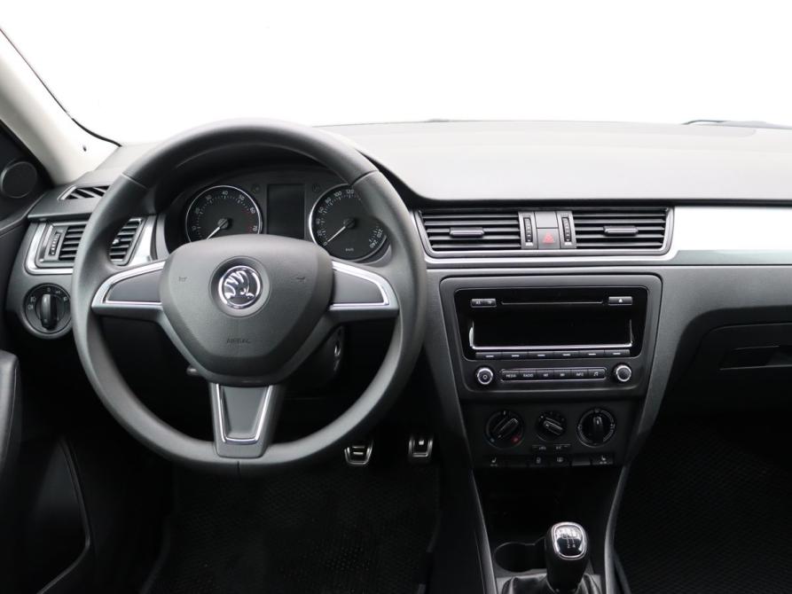 Skoda Rapid I Москва  - изображение 14