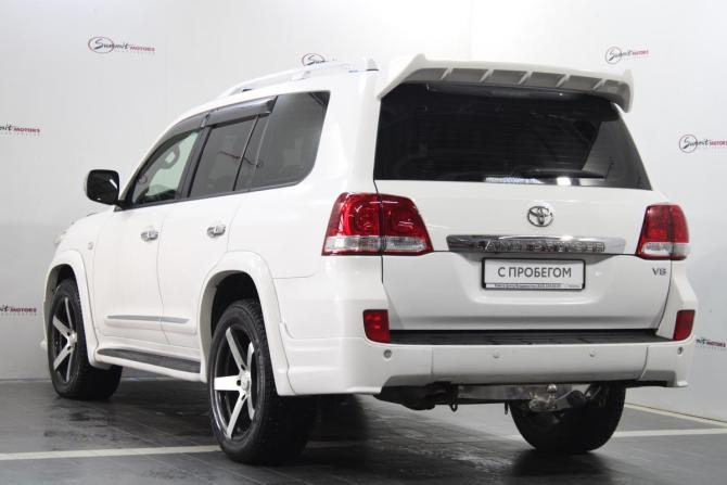 Toyota Land Cruiser 200 Series с пробегом 2011 года, цена 3 300 000 рублей, 248211 км, внедорожник, Автокод Объявления