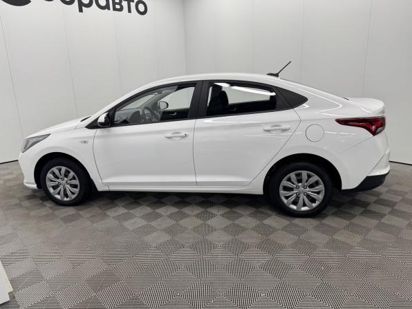 Hyundai Solaris II Рестайлинг с пробегом 2022 года, цена 1 540 000 рублей, 106149 км, седан, Автокод Объявления