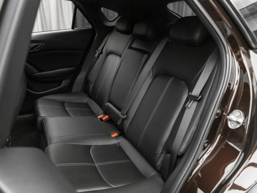 Mazda CX-4 I Рестайлинг Москва  - изображение 19
