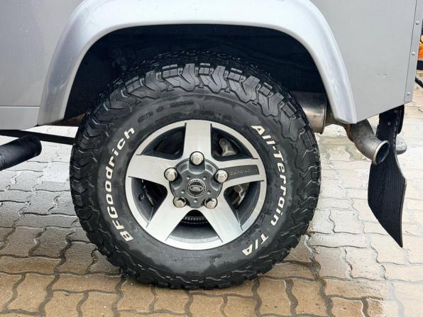 Land Rover Defender I Рестайлинг с пробегом 2012 года, цена 4 400 000 рублей, 56921 км, внедорожник, Автокод Объявления
