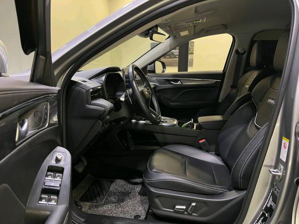 Haval Jolion I с пробегом 2023 года, цена 1 799 000 рублей, 42348 км, внедорожник, Автокод Объявления