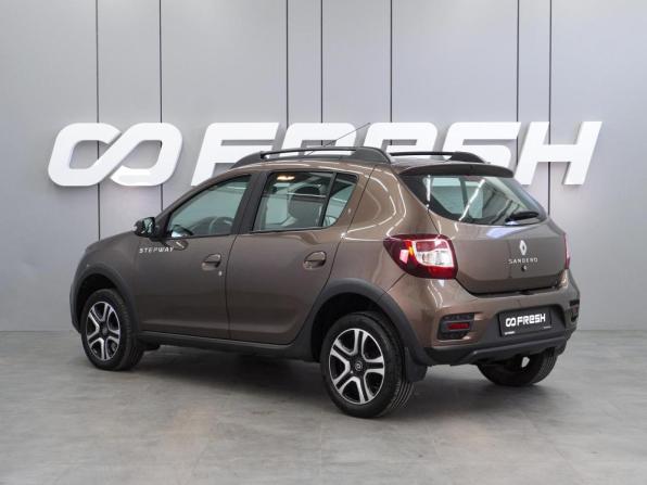Renault Sandero II Рестайлинг с пробегом 2020 года, цена 1 564 000 рублей, 42691 км, хэтчбек, Автокод Объявления