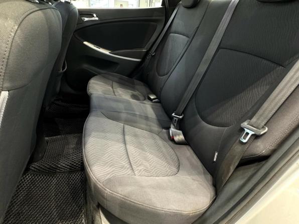 Hyundai Solaris I с пробегом 2012 года, цена 850 000 рублей, 182155 км, седан, Автокод Объявления