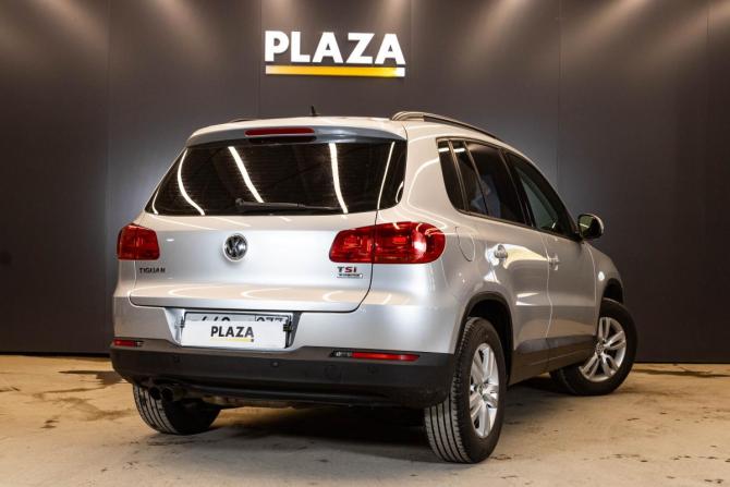 Volkswagen Tiguan I Рестайлинг с пробегом 2015 года, цена 1 349 000 рублей, 196891 км, внедорожник, Автокод Объявления