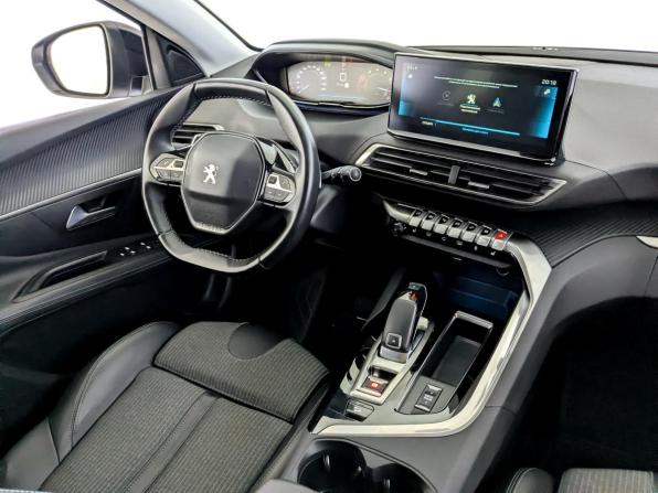 Peugeot 3008 II Рестайлинг с пробегом 2021 года, цена 2 320 000 рублей, 77341 км, внедорожник, Автокод Объявления